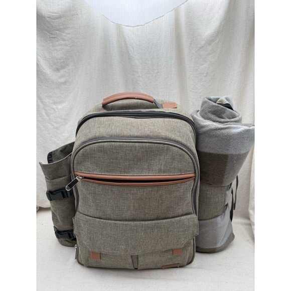 Sunflora Other - Sunflora Picnic Backpack Set Insulated 4 Person Blanket Plates Wine Glasses